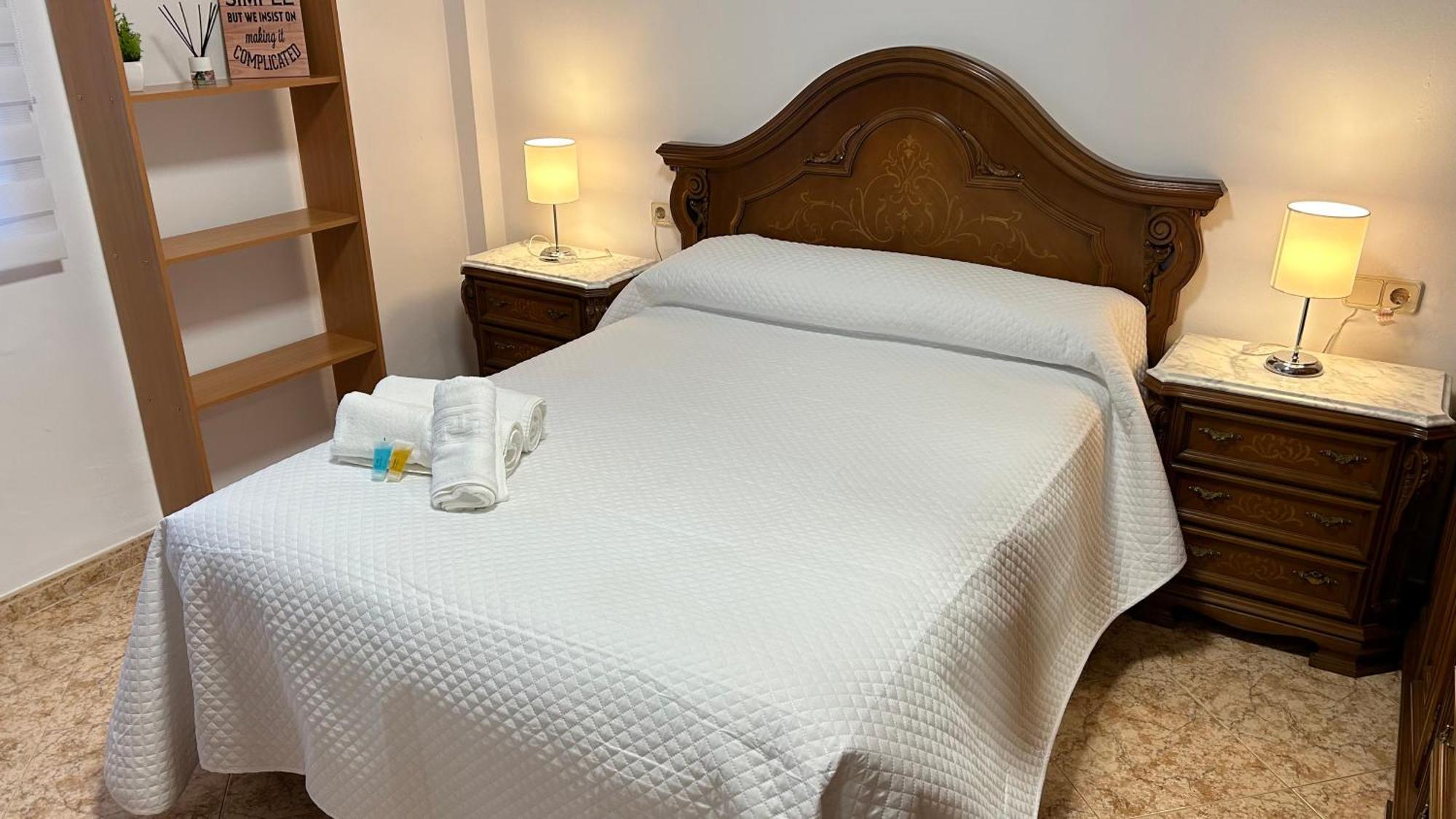 Hotel Piso Compartido Delyrent, Safa à Jaén Extérieur photo